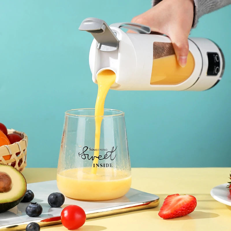 Small Portable Blender and Juicer